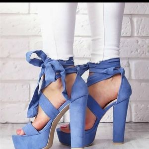 Meet your Posher, Candie